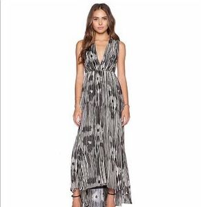 Lovely NWOT Alice + Olivia “Lexa” Maxi Stunner!
